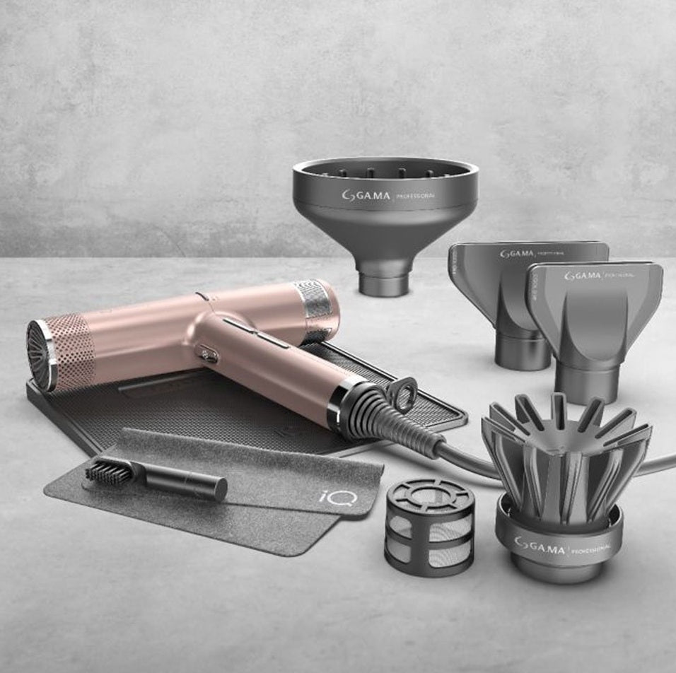 GA.MA iQ2 Perfetto 2.0 – Cel mai ușor uscător profesional de păr din lume, cu tehnologie Oxy Active, funcție Turbo și 4 accesorii premium incluse