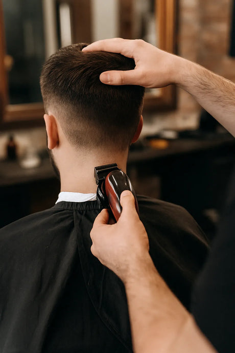 Top 5 mașini de tuns profesionale în 2025 – Ghidul complet pentru stiliști și frizeri