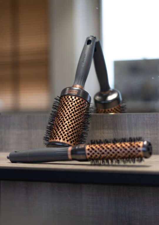 Olivia Garden Expert Blowout Heat Nylgard Bristles– Perie Profesională Termică  pentru Păr Gros și Indisciplinat