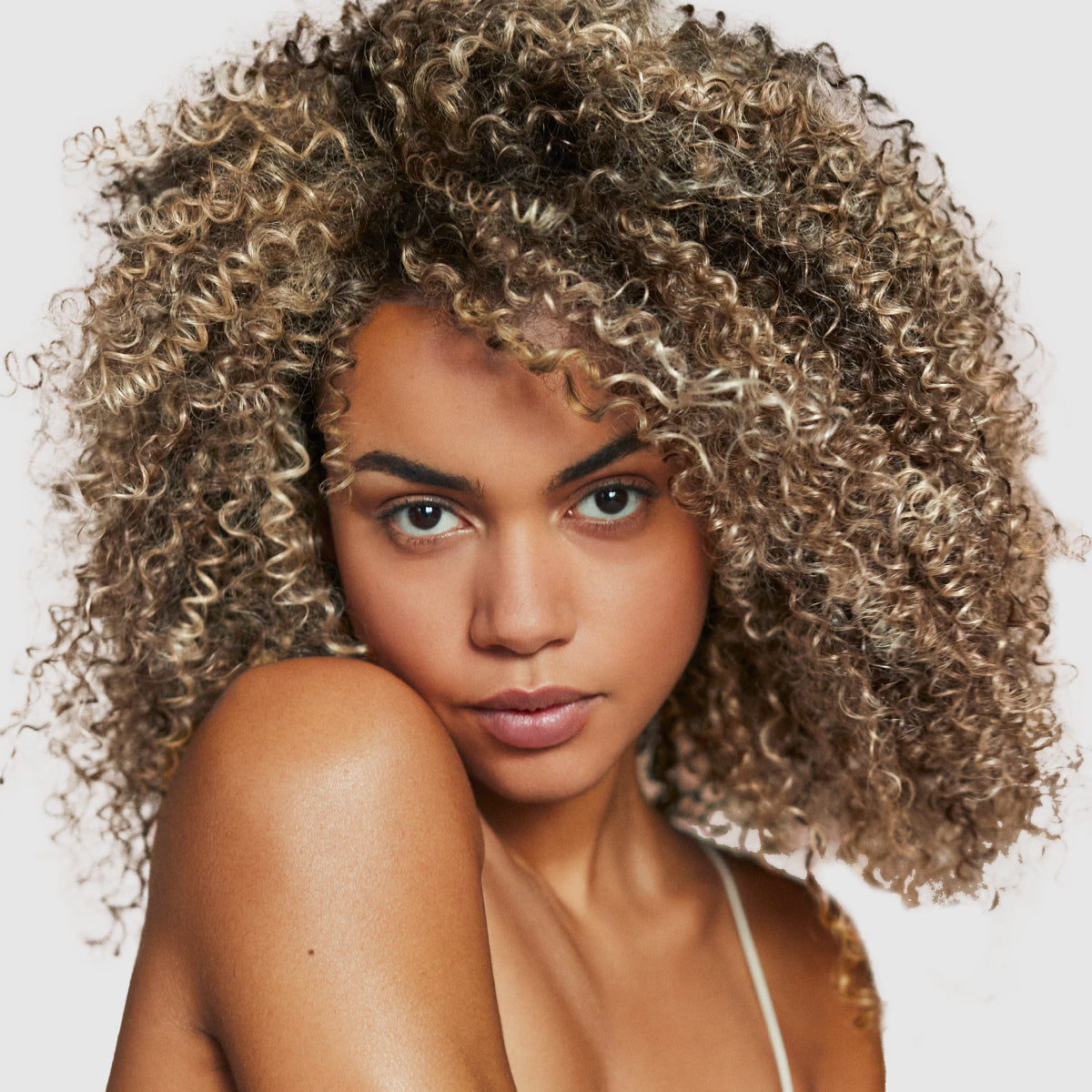 Ulei Pentru Păr Blond Reîncărcabil Kérastase Blond Absolu L'Huile Cicagloss Refillable 75 ml