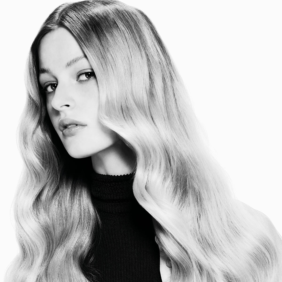 Booster Violet Pentru Tratamentul Schwarzkopf Professional Bonacure Fibre Clinix Vibrancy Purple Booster 45ml