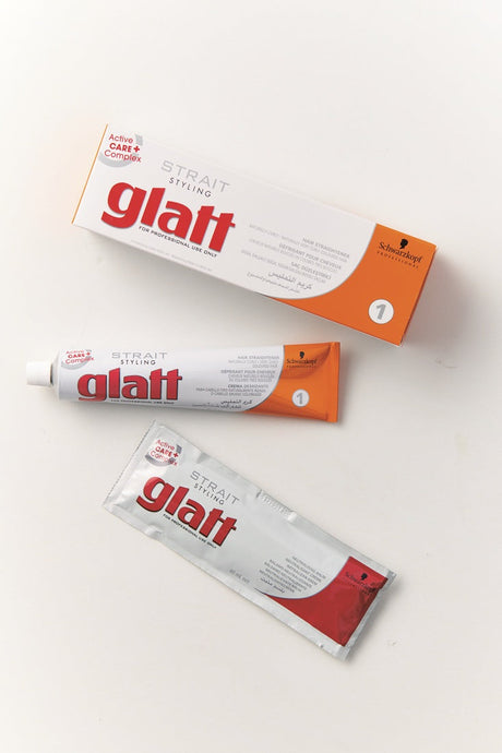 Schwarzkopf Strait Styling Glatt Kit No. 1 – Tratament Profesional pentru Îndreptarea Părului Cret și Vopsit